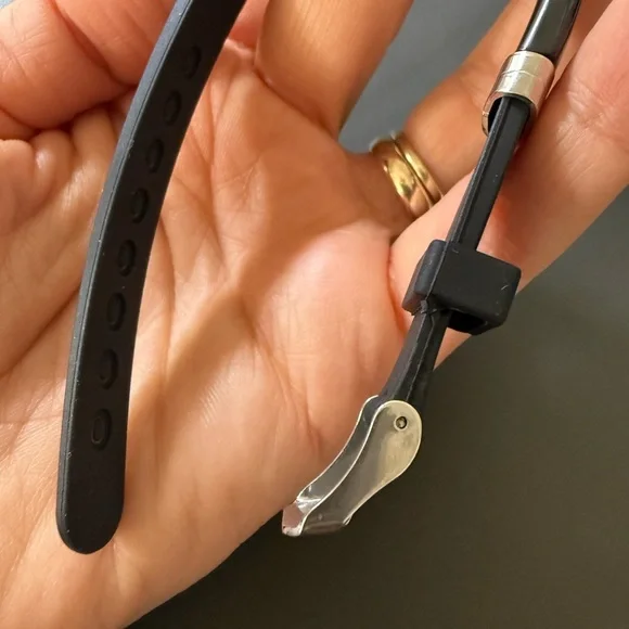 Bible Verse Bracelet Black Stainless Steel Silicone Christian Bracelets - Picture 3 of 3